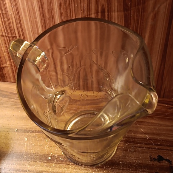Vintage heavy glass pitcher barware ducks hunting man cave - Picture 4 of 5